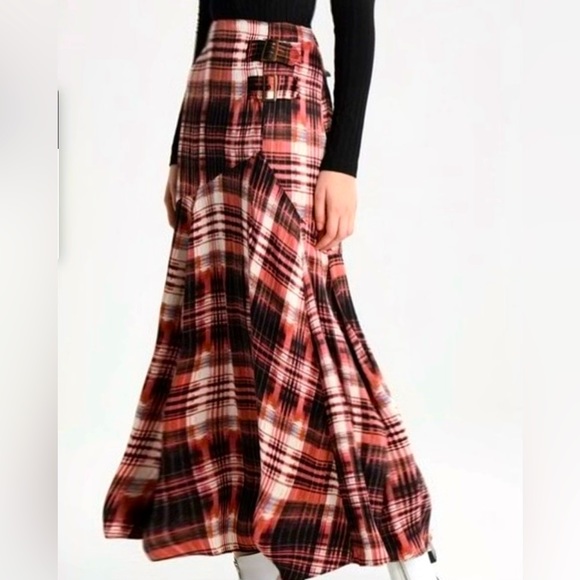 Free People Dresses & Skirts - FREE PEOPLE plaid Maxi Skirt